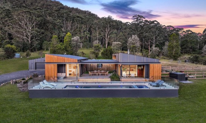 Kangaroo Valley House | Escape to Jumulu Lodge: A Unique 4-Star Experience