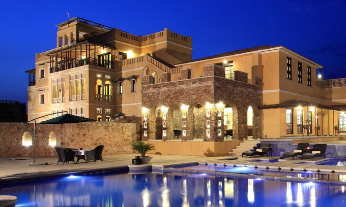 Jamool Khera Hotel | Discover Juna Mahal Jungle Resort, a 4-Star Retreat