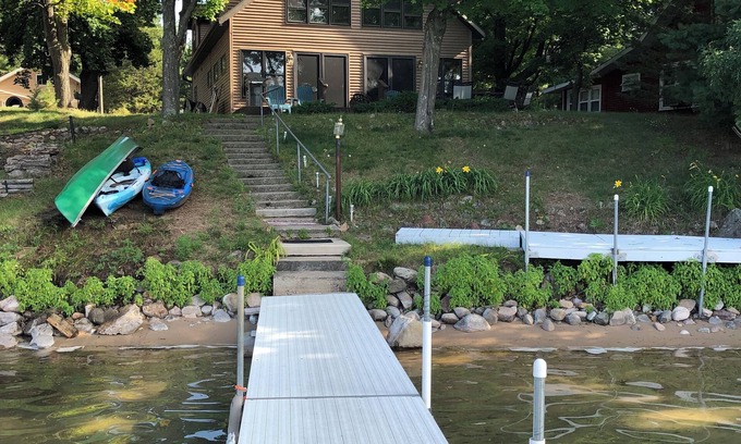 Coloma House | Book Your Family Getaway: Pool & Spa Available Aug 19-27