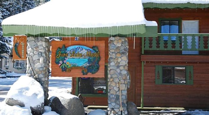 June Lake Hotel | Relaxing June Lake Motel with Family-Friendly Amenities