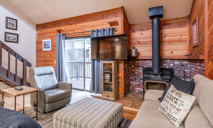 June Lake Condo | Guest Rated: 9.8 at June Lake Sierra Suns - Family Friendly Retreat