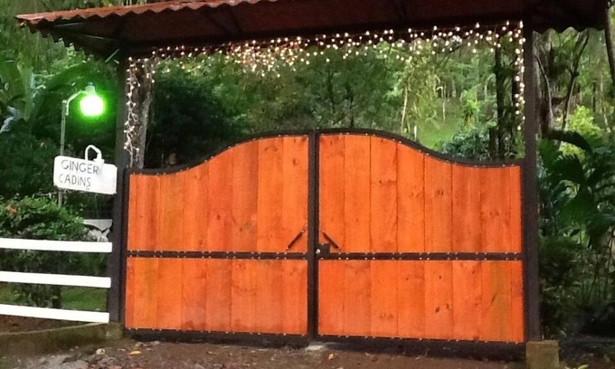 Parrita Cabin | Relaxing Jungle & River View Cabin with Pet-Friendly Amenities