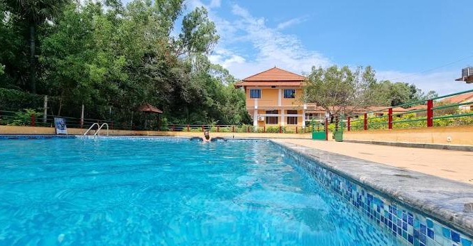 Bommayapalayam Bed & Breakfast | Tranquil Jungle Breeze Resort in Auroville with Pool & Spa