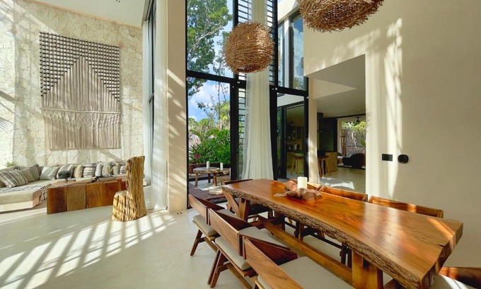 Soliman Bay Villa | Exquisite Jungle-Chic Retreat in Tulum with Ocean Views