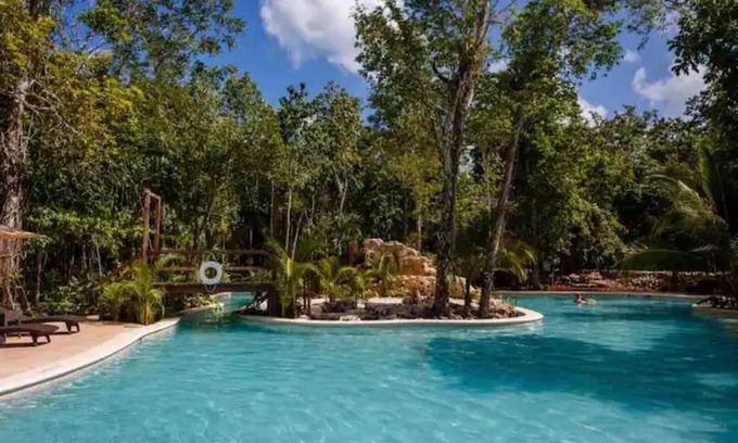 Puerto Morelos House | Discover Jungle House: Your Oasis by Cenotes Puerto Morelos