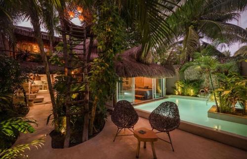 Zona Hotelera Villa | Jungle Villa -steps to the beach and restaurants!