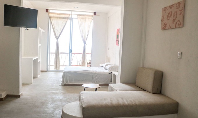 Ixtapa - Zihuatanejo House | Junior Suite Apartment