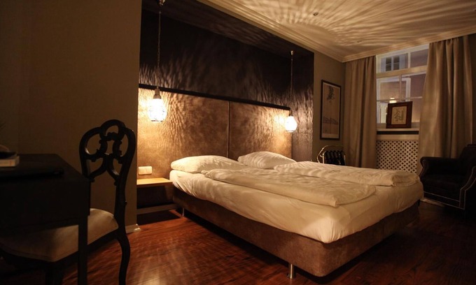Altstadt Hotel | Elegant Junior Suite at Altstadthotel Kasererbräu