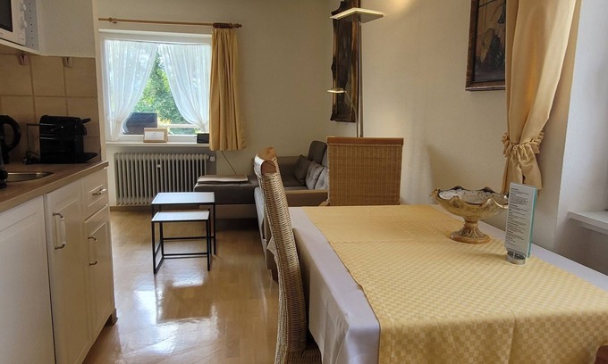 Bad Krozingen Apartment | Cozy Junior Suite No. 8.2 with Kitchen & Breakfast Included