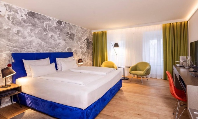 City Centre Salzburg House | Junior Suite with Old Town View at Hotel Stein