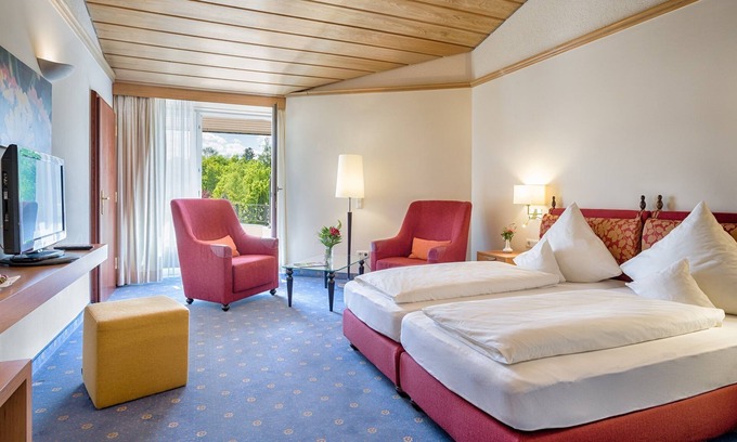 Schluchsee Apartment | Relax in a Junior Suite with Balcony and Spa Access