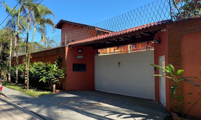 Juquehy House | Beachfront Bliss at JUQUEHY BEACH - Pet Friendly Retreat