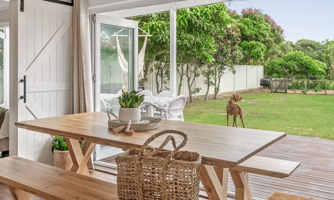 Evans Head House | Just Beachy: Pet-Friendly Cottage Steps from the Ocean