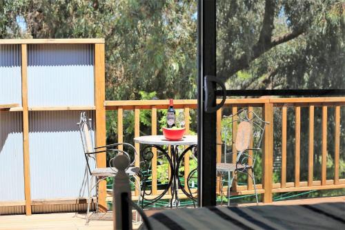 Guilderton House | Relaxing Retreat - Pet Friendly Getaway by the Beach