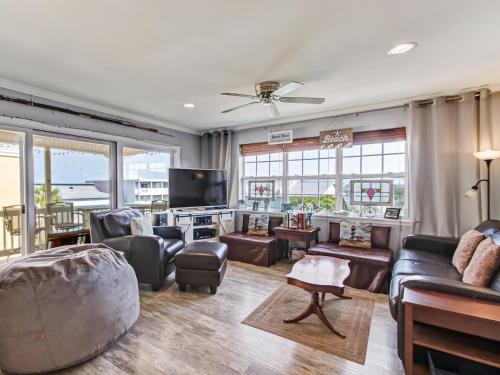 Tybee Island House | Enjoy Family-Friendly Stays at Just Ledoux It By the Sea
