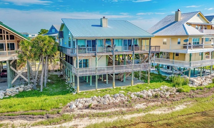 Crawfordville House | Heavenly Retreat at Shell Point: 10/10 Guest Rated Escape
