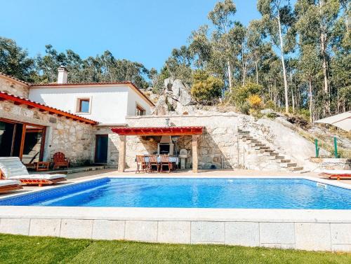 Venade Villa | Feel at Home - Muirfield House with Ocean Views