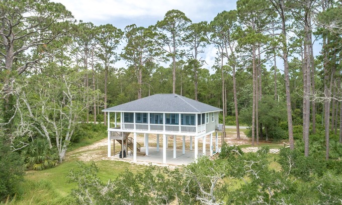 Franklin County House | Guest Rated: Just One More Fish - Family-Friendly Retreat