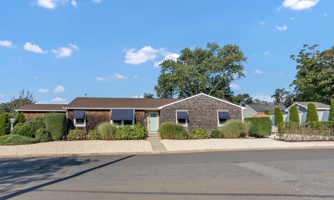 Spring Lake Heights House | Charming Spring Lake Home with Pool and Beach Access