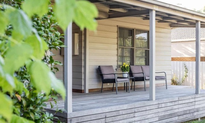 Myrtleford House | Family-Friendly Retreat with Pet Perks and Pool Access