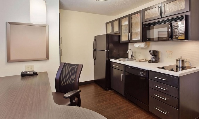 Somerset Resort | Discover 4 Amazing Units Near Fort Worth Zoo for Families!