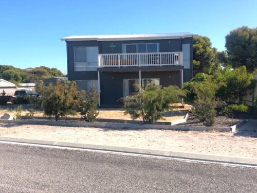 Warrenben House | Justashaq