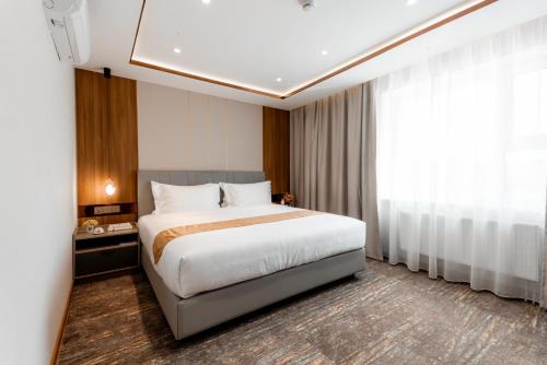 Ulaanbaatar Hotel | Experience Comfort at Juulchin Terelj Resort with Hot Tub