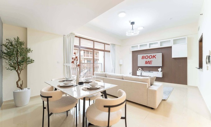 Jumeirah Village Circle Apartment | JVC Apartments Sleeps 5 in Great Location!