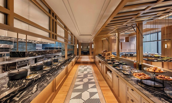 Auckland Central Business District Hotel | Elegant JW Marriott Auckland: Top-Rated with Spa & Pool