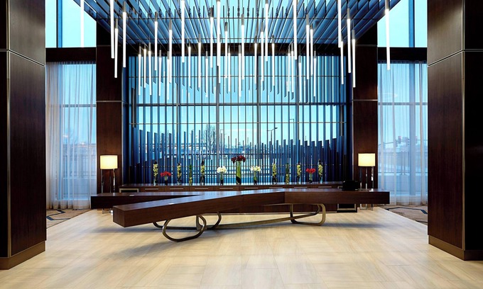 South Loop Hotel | Discover JW Marriott Minneapolis Mall of America Stay