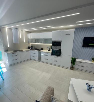 Balatonalmadi Apartment | Family-Friendly Kék Balaton Apartman Awaits Your Stay