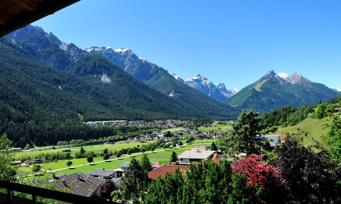 Medraz House | Discover Königsblick Panorama Deluxe - A Perfect Family Escape