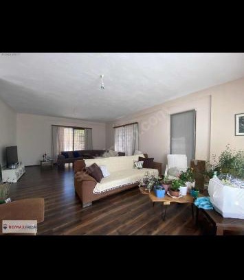 Yagcilar Apartment | Charming Köy Evi: Family and Pet-Friendly Retreat