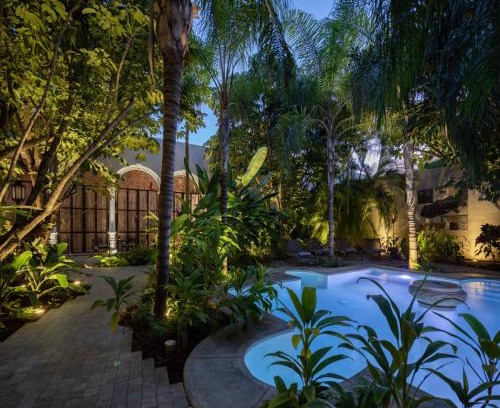 Barrio de Santiago Hotel | Discover Künük Hotel Boutique: 5-Star Retreat with Pool