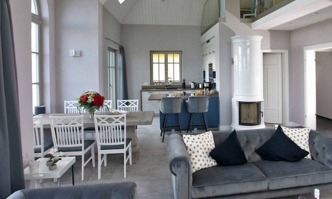 Thiessow House | Ocean View Retreat at Küstenhus Klein Zicker Ferienhaus