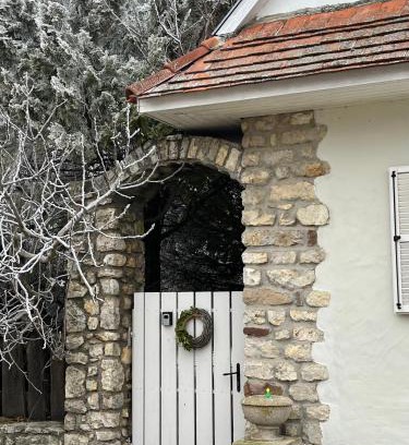 Koveskal Apartment | Kő, és Kavics vendégházak