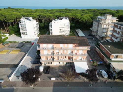 Eraclea Mare Apartment | Pet-Friendly Ocean View Retreat: K/3 Awaits Your Stay