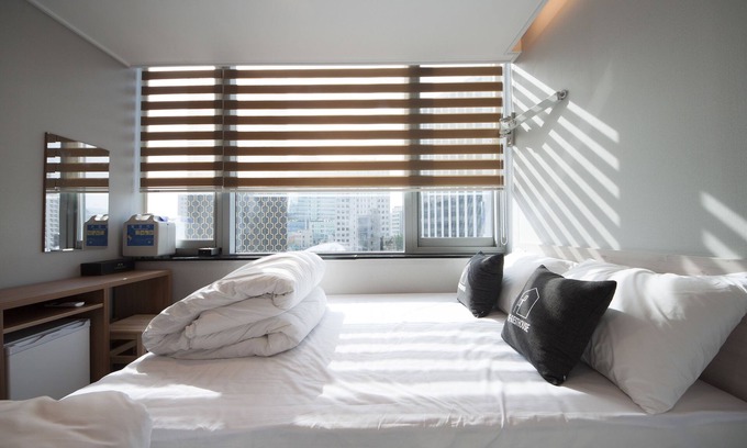 Jangchung-dong House | Budget-Friendly K-Guesthouse Dongdaemun with Breakfast Included