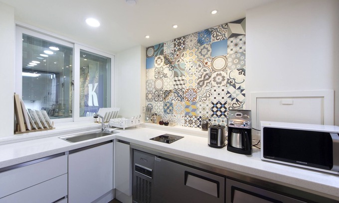 Myeongdong House | Discover K-Guesthouse Myeongdong 1: Family-Friendly Stay