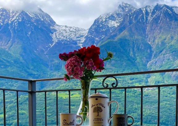 Quart Apartment | Pet-Friendly K&K Apartment - Rated 8.9/10 by Guests