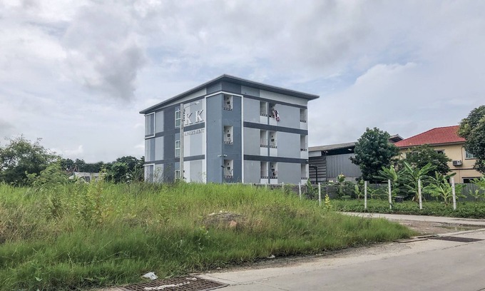 Bang Phli Hotel | Budget-Friendly Stay at OYO 1159 K&K Apartment