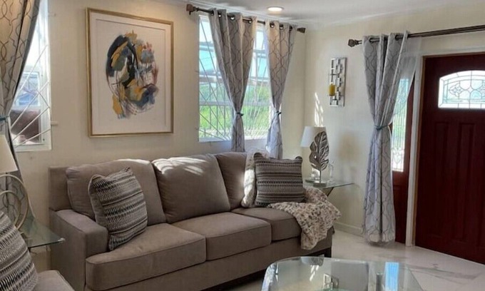 Oistins Apartment | Relax at K&L Villa Apartment with Pool and Ocean Views
