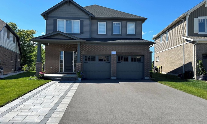 Niagara Falls House | K Niagara Guesthouse(whole basement)