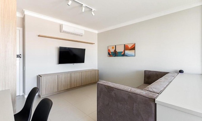Campinas Apartment | Pet-Friendly K-Platz in Kobrasol with Ocean Views