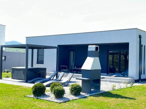 Varazdinske Toplice Villa | Modern Escape at K Relax Place with Hot Tub & Sauna