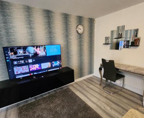 Stanford-le-Hope House | K Suites - Ashridge Close