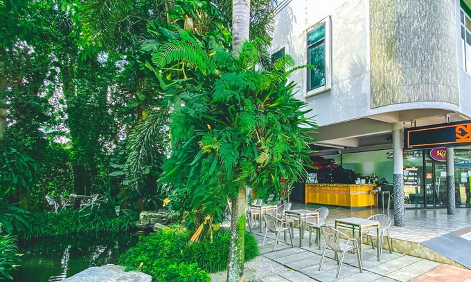 Ban Pa Yang Hotel | Discover K2 Hotel at Thachang: Family-Friendly Retreat
