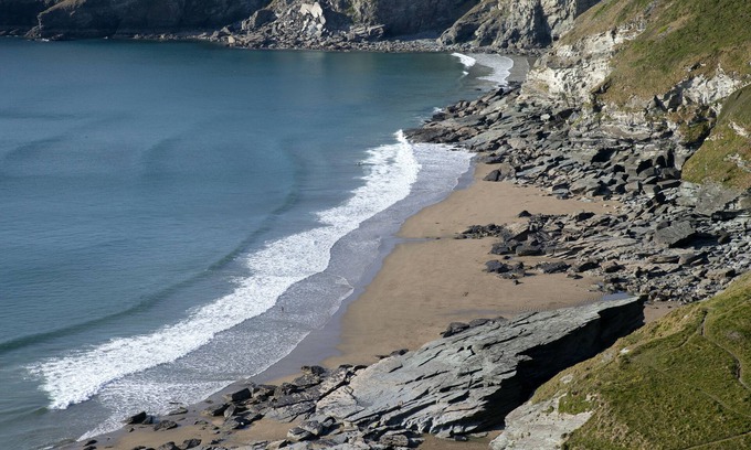 Tintagel Cabin | Experience K4 Kudhva Treehouse Cabin with Ocean View