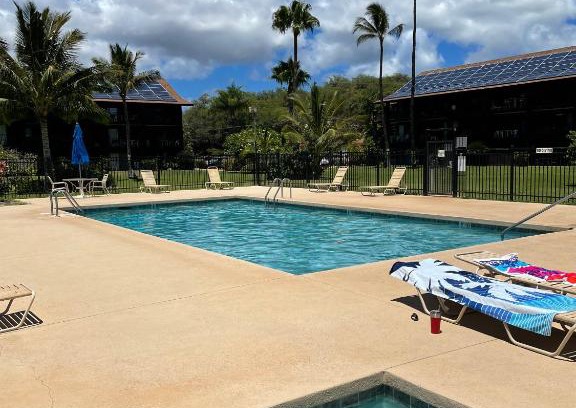 Kaunakakai Apartment | Cozy Ka Hale Kealoha: Oceanfront with Pool & 8.8/10 Rating
