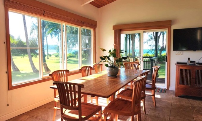 Hanalei House | Discover Ka Nani o Wai'oli: Oceanfront Bliss Awaits